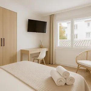 2* Гостевой дом Y Moli De Mar