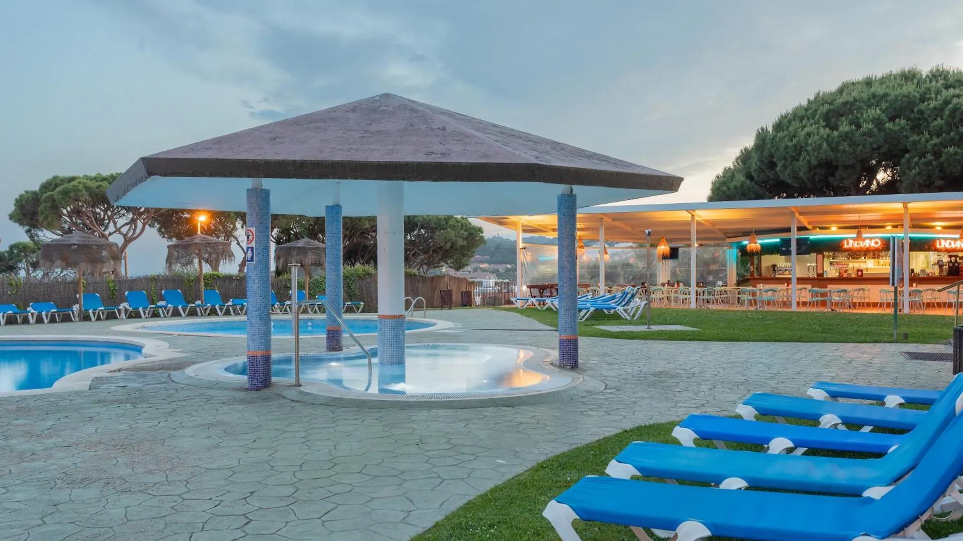 Aparthotel Ar Bolero Park à Lloret de Mar