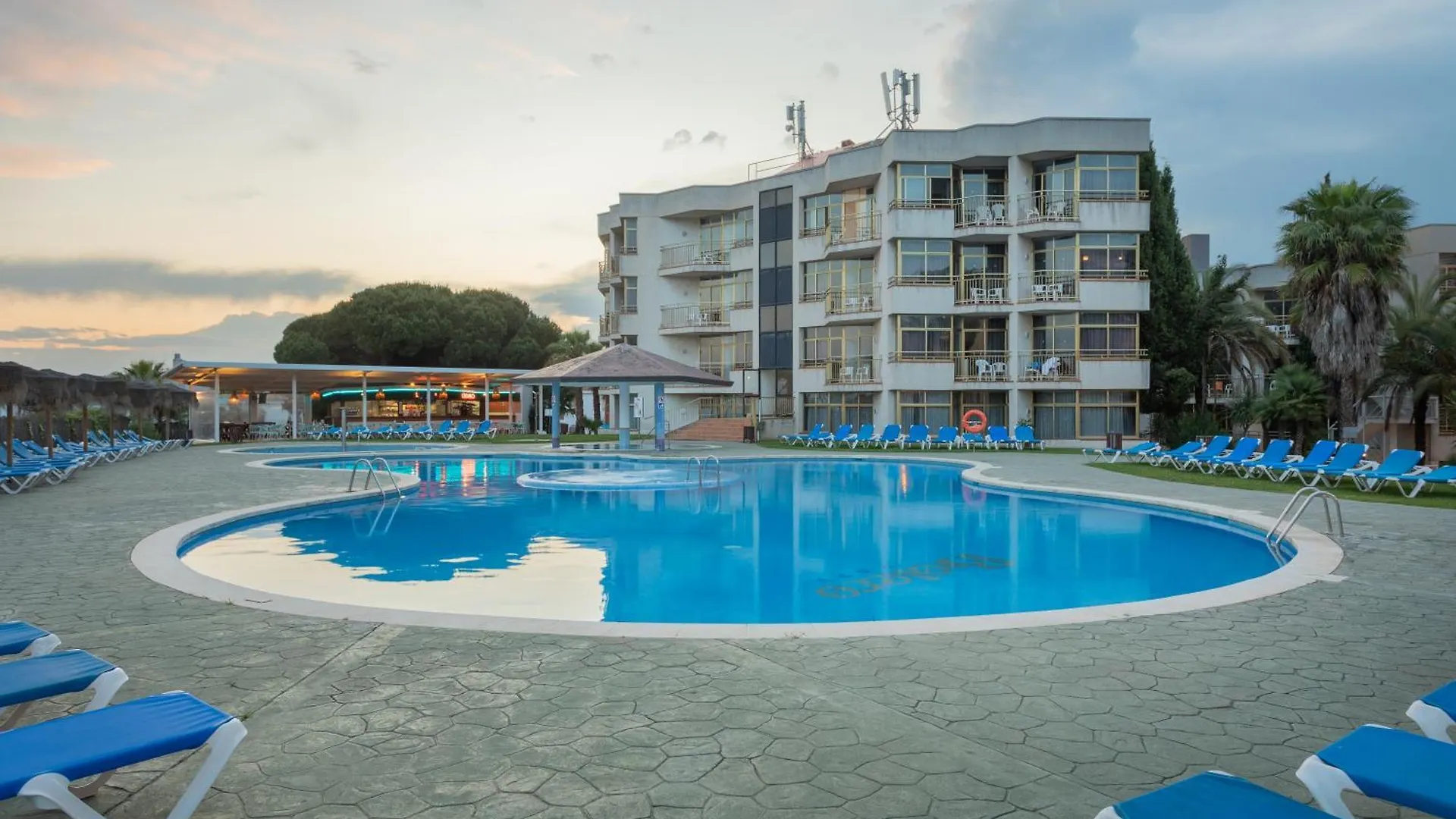 Aparthotel Ar Bolero Park à Lloret de Mar
